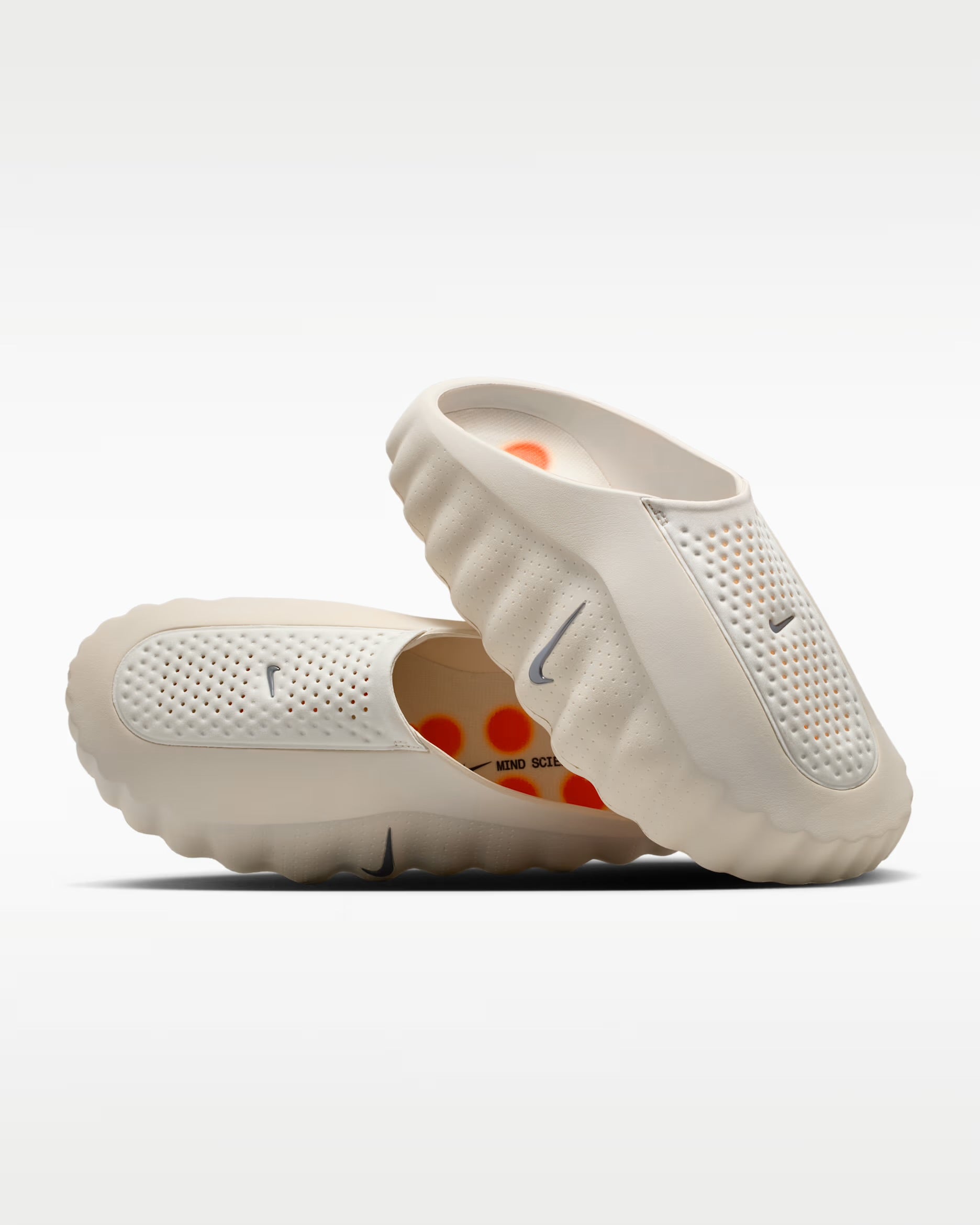 Nike Mind 001