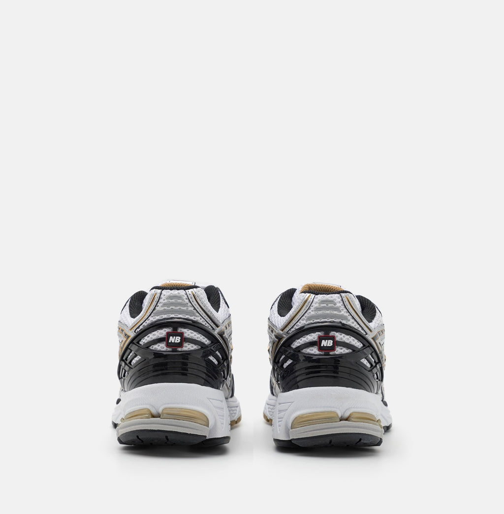 New Balance 1906R