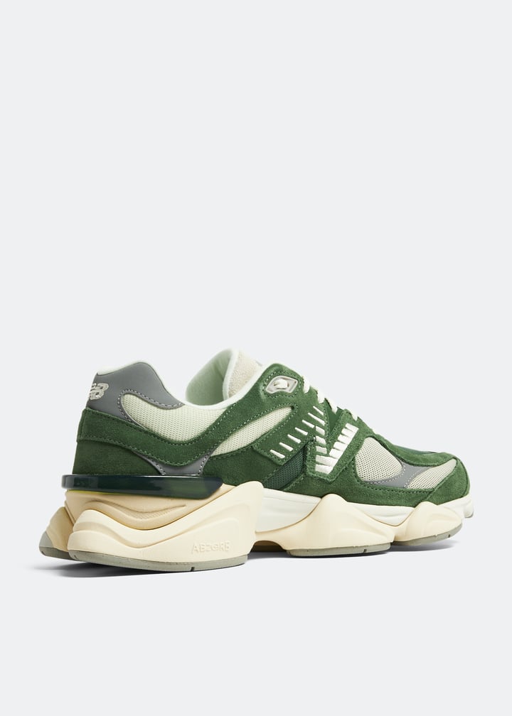 New Balance 9060