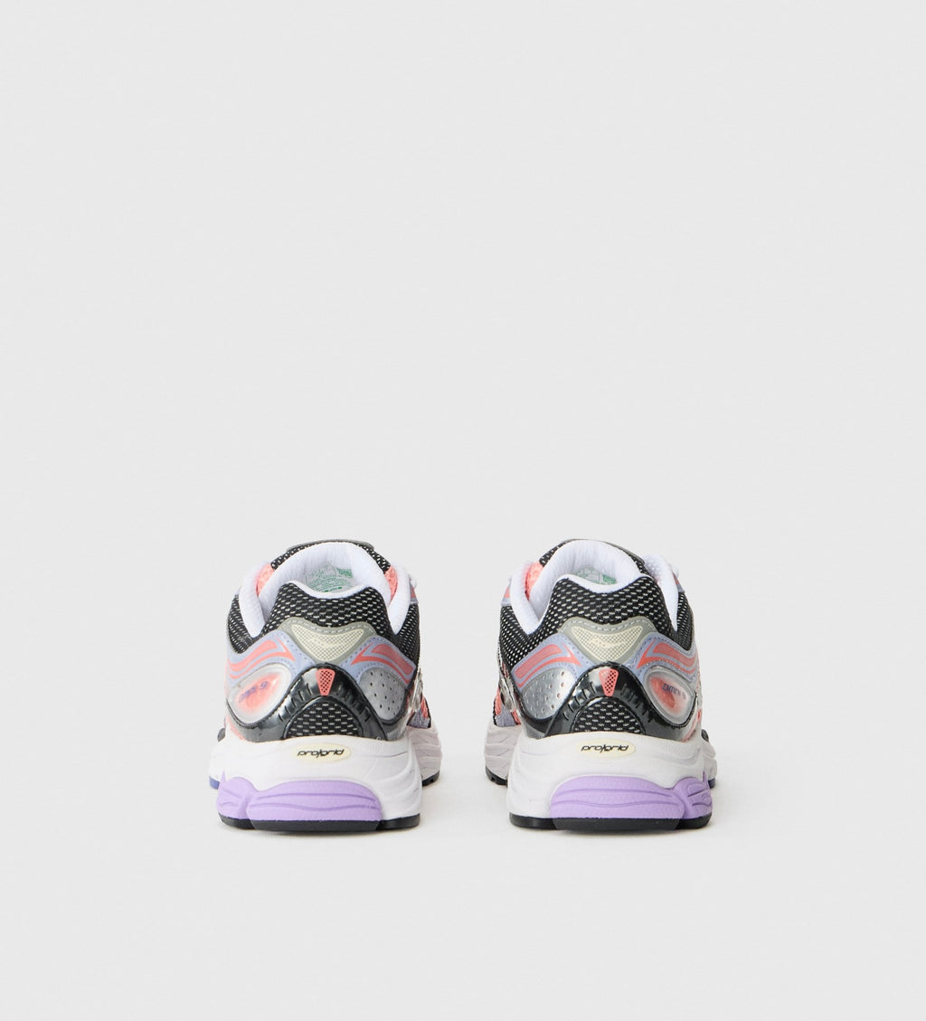 Saucony ProGride Omni 9