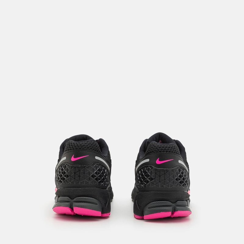 Nike Vomero 5