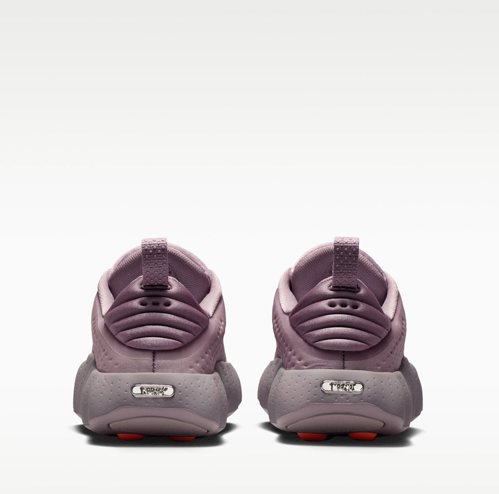 Nike Mind 002