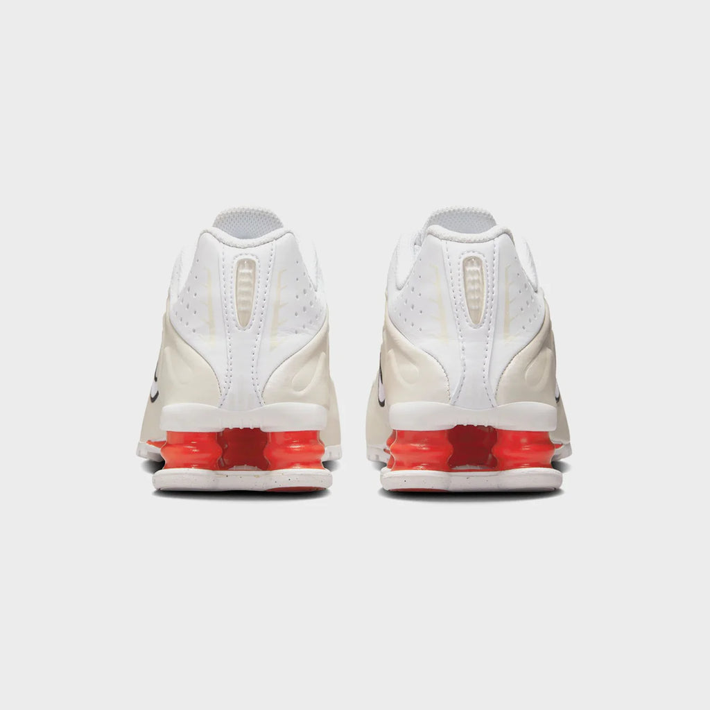 Nike Shox R4