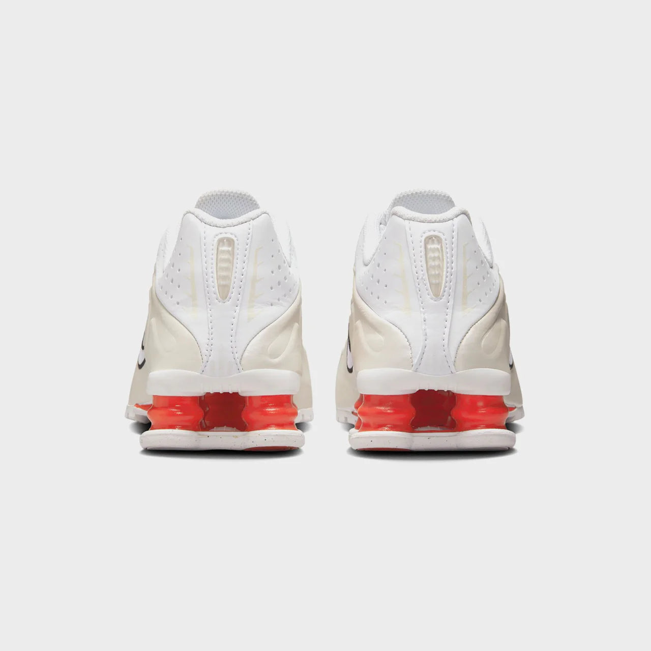 Nike Shox R4