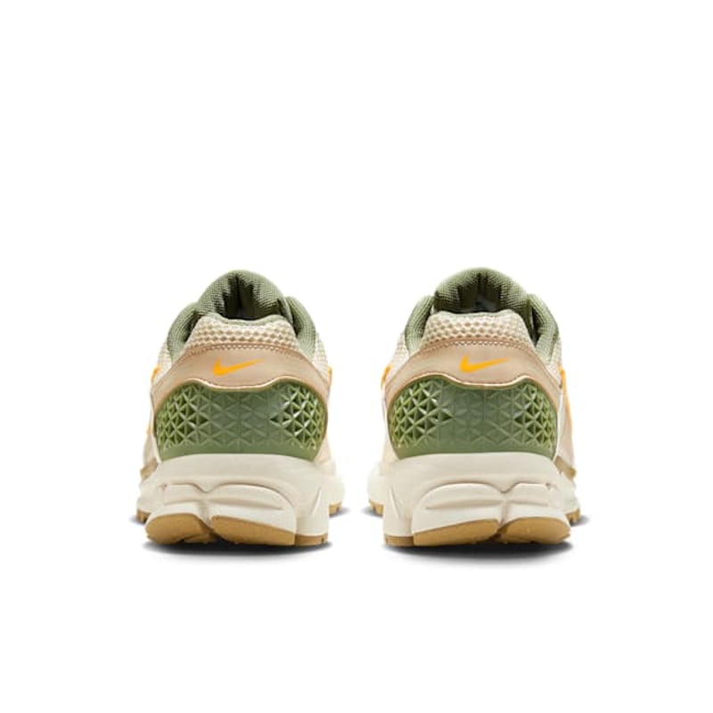 Nike Vomero 5