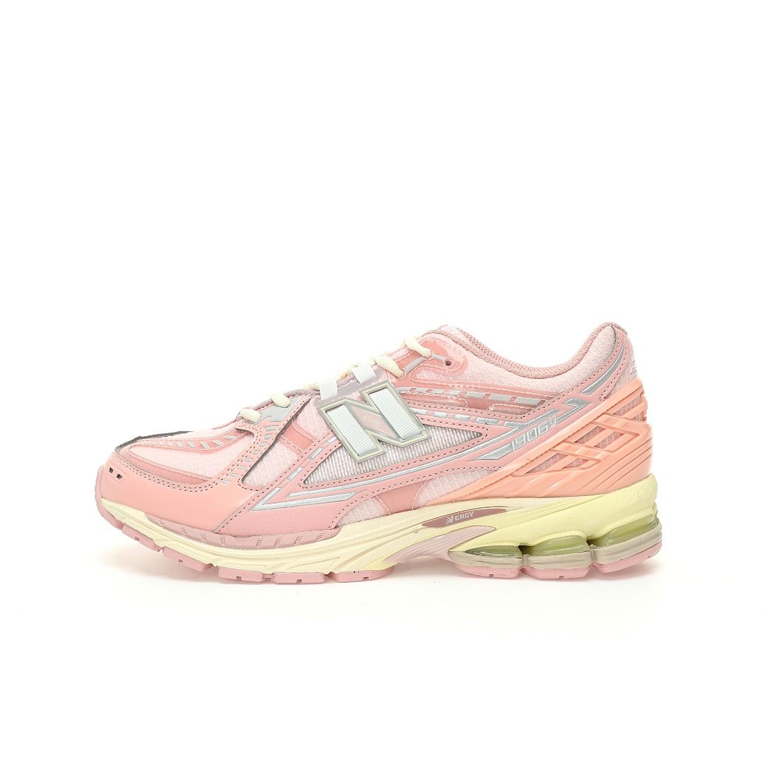 New Balance 1906U Lunar New York Pink