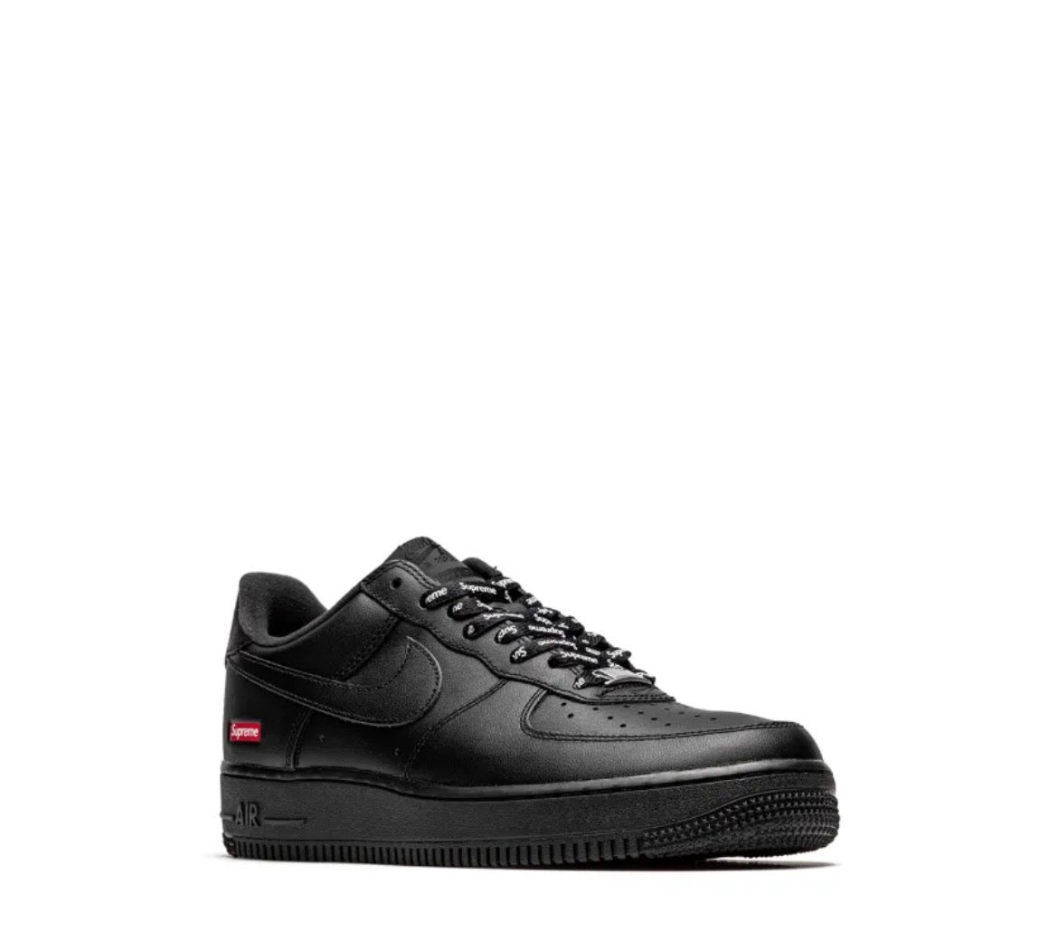 Nike Air Force 1 Low Suprême