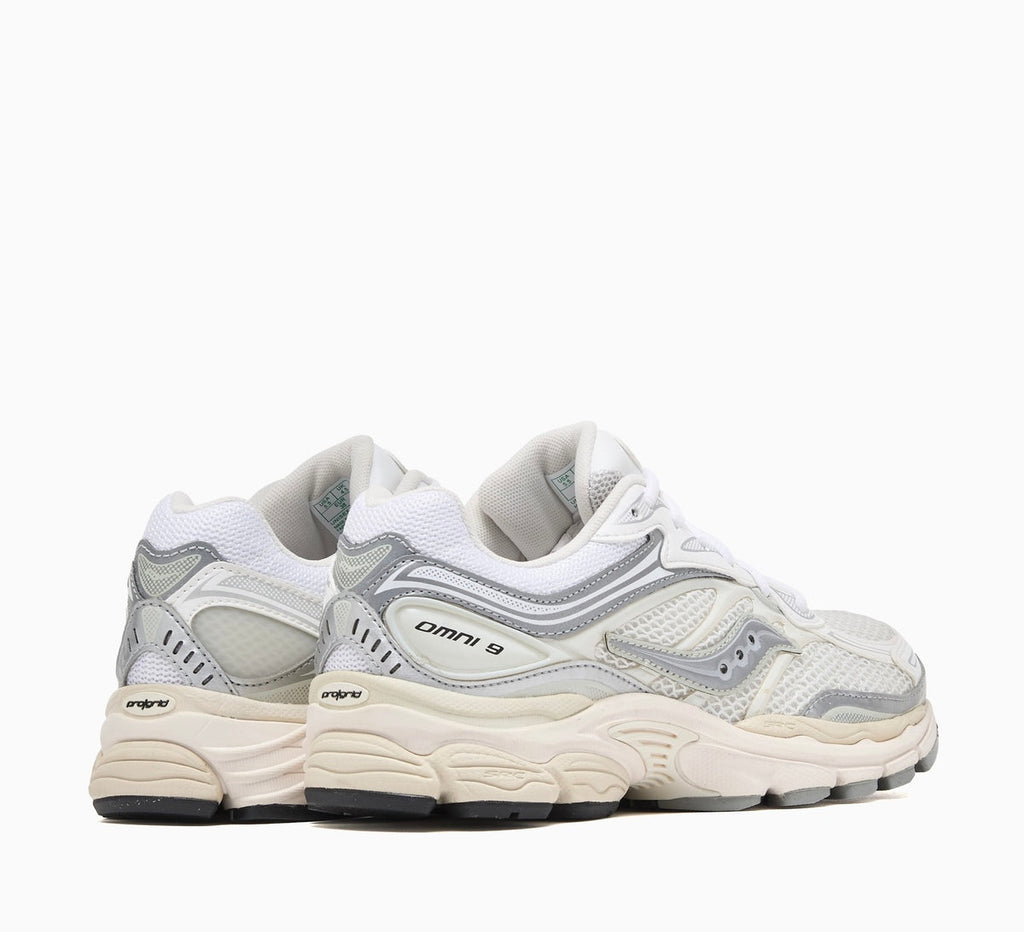 Saucony ProGride Omni 9