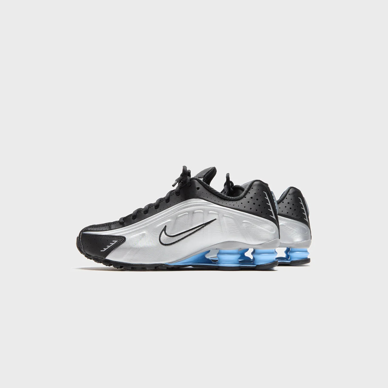 Nike Shox R4