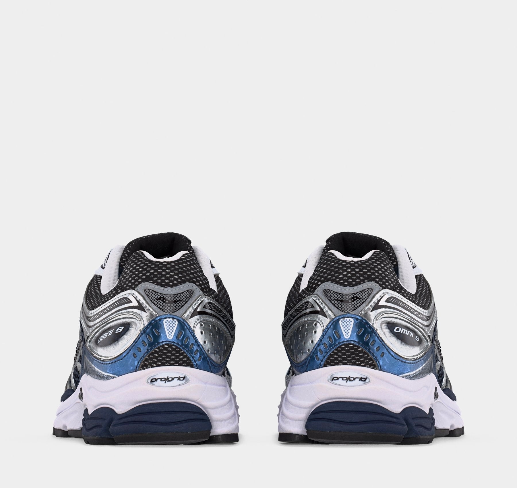 Saucony ProGride Omni 9