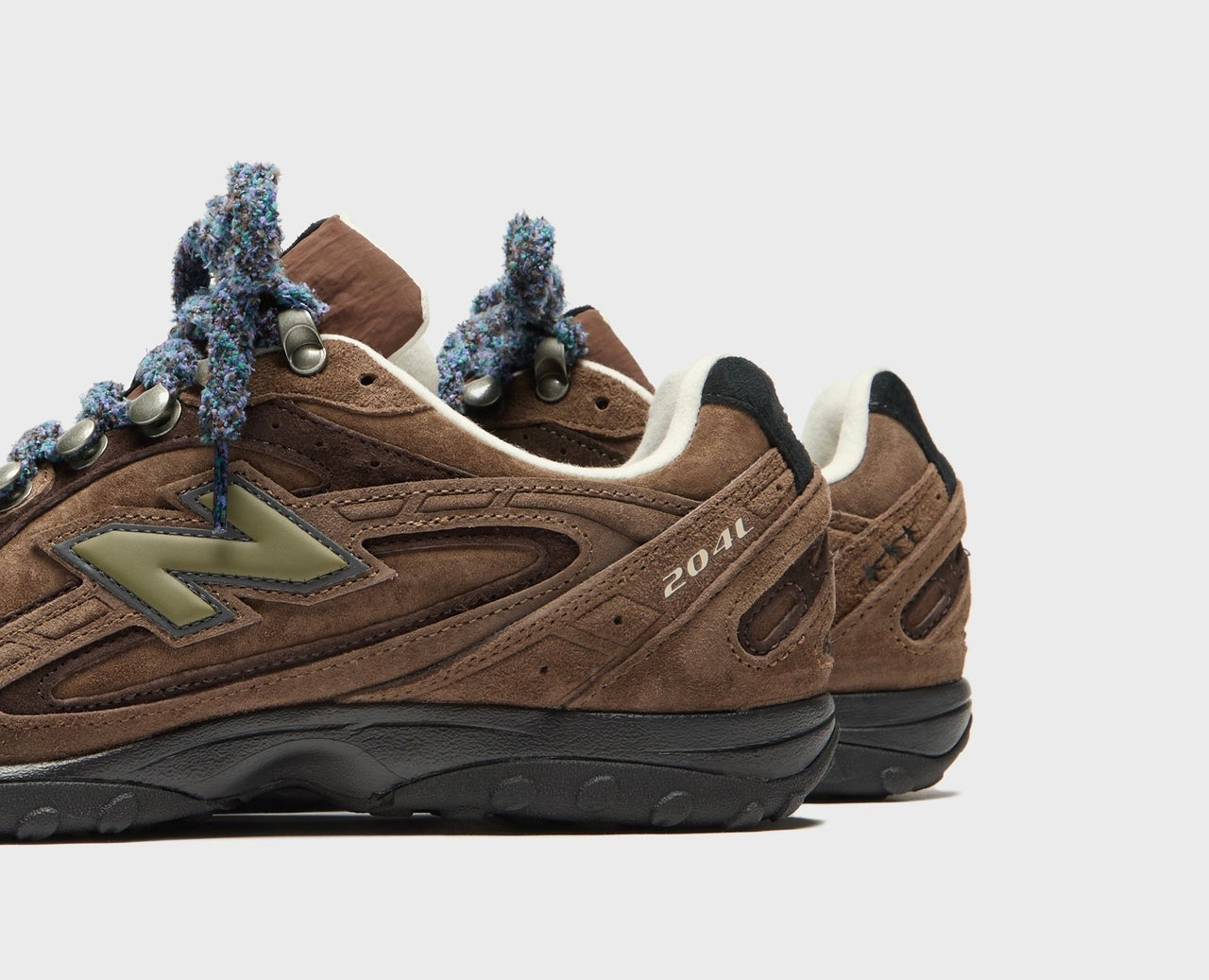 New Balance 204L x Basketcase