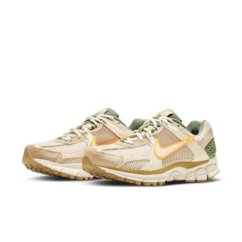 Nike Vomero 5