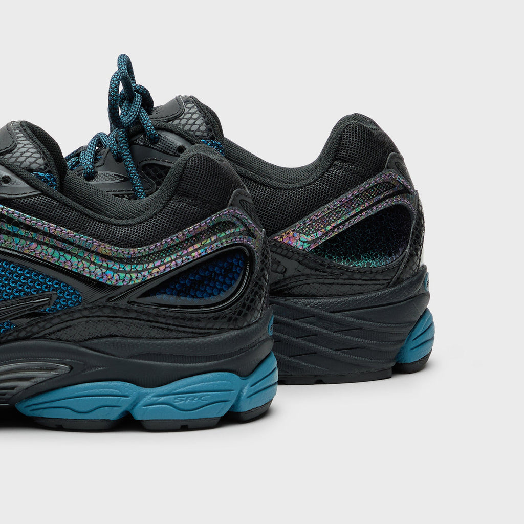 Saucony ProGride Omni 9 Glowaconstrictor