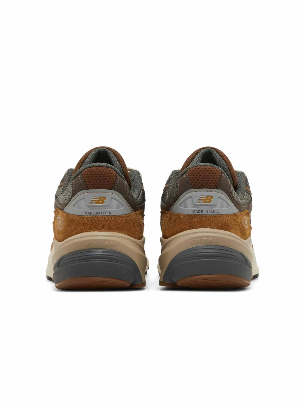 New Balance 990v6 x Carhartt WIP Sculpture Center