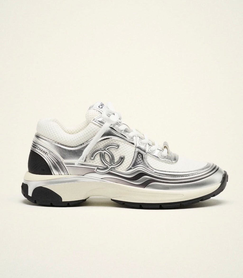 Chanel CC Runner