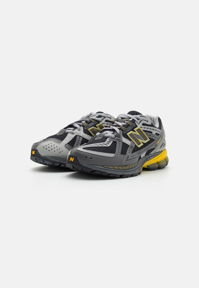 New Balance 1906U