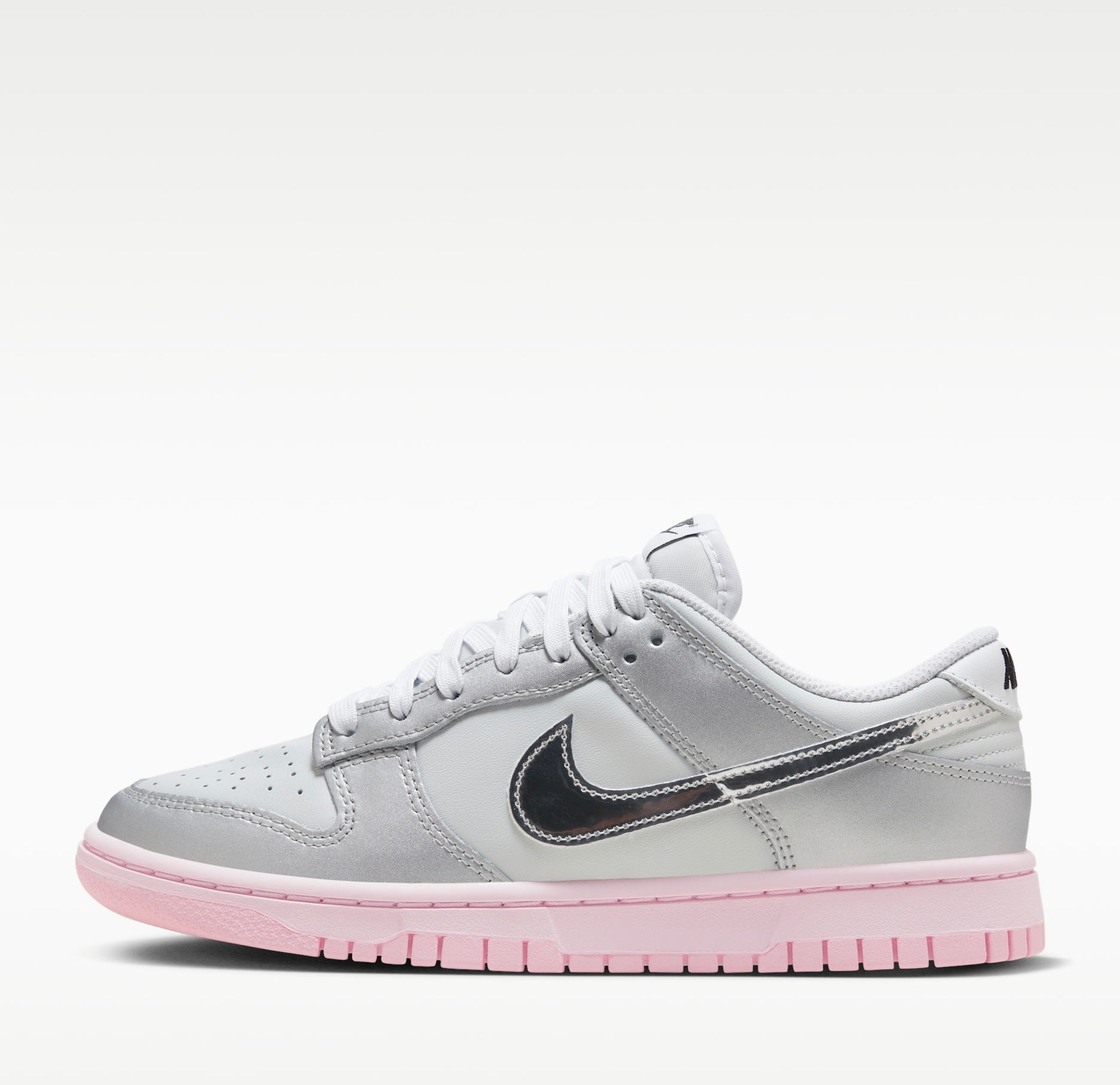 Nike Dunk Low LX