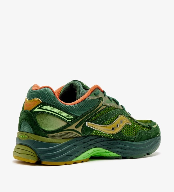Saucony ProGride Omni 9 x Starcow