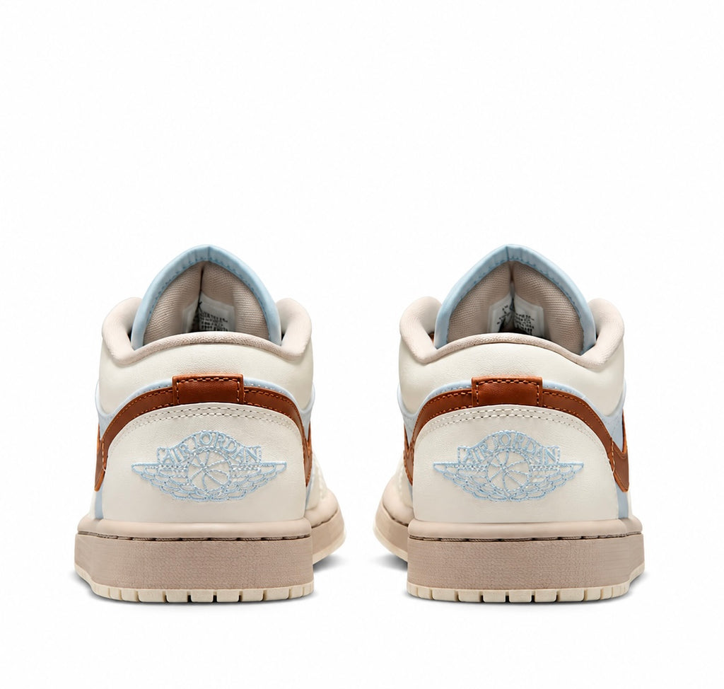 Air Jordan 1 Low SE «Pinstripe»