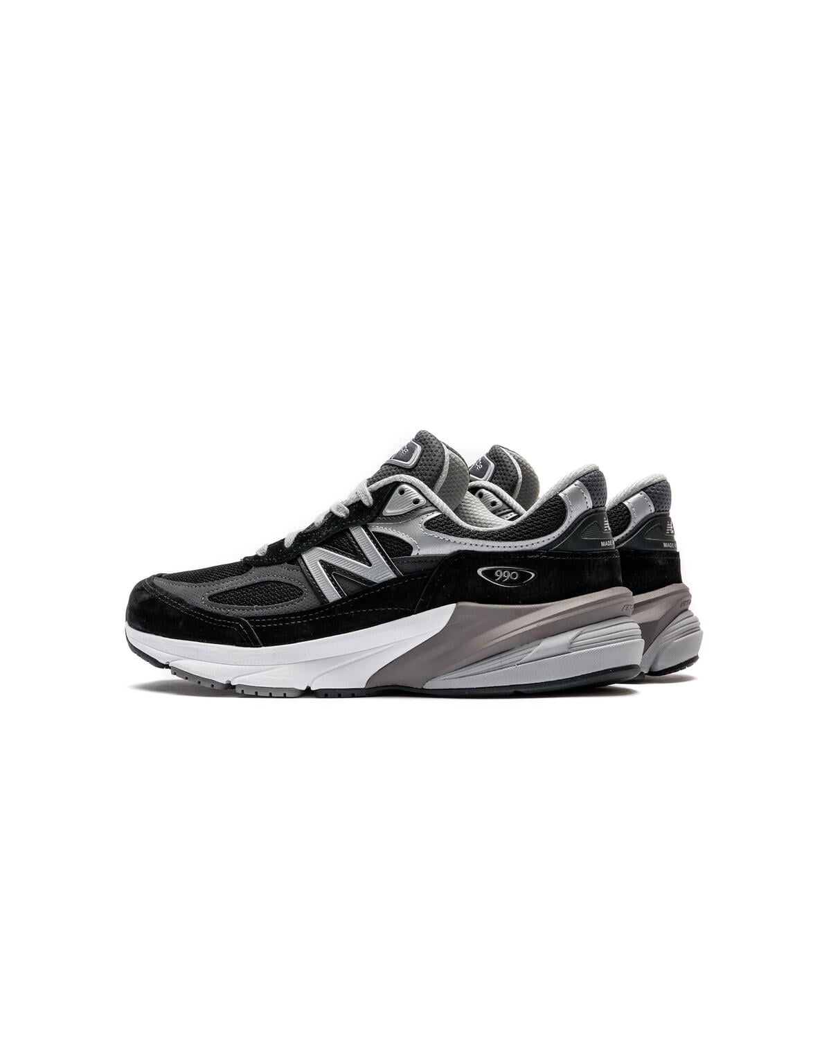 New Balance 990v6