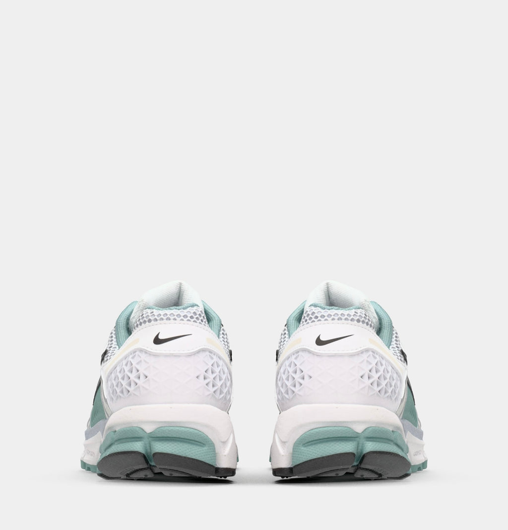 Nike Vomero 5