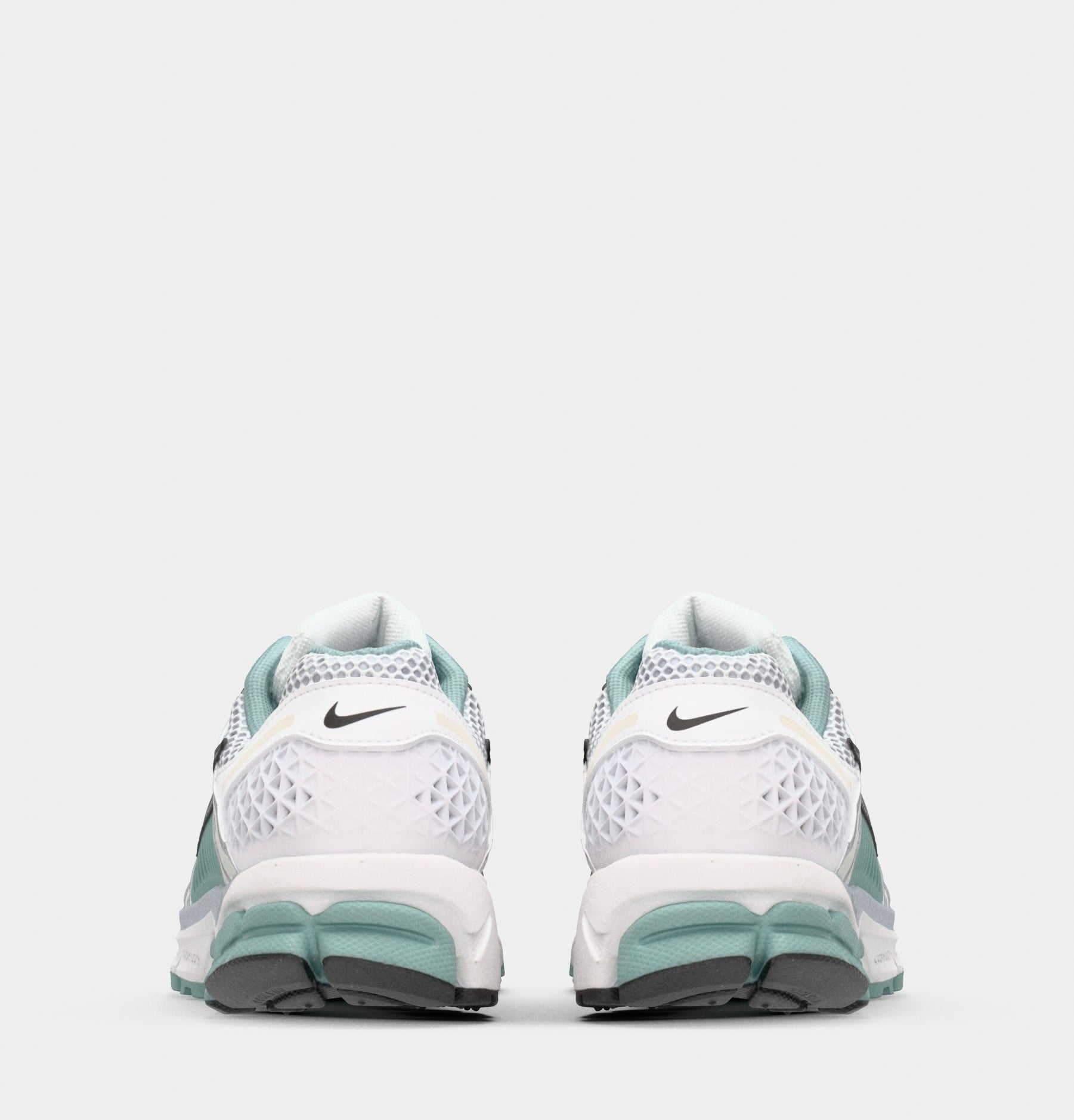 Nike Vomero 5