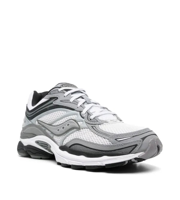 Saucony ProGride Omni 9
