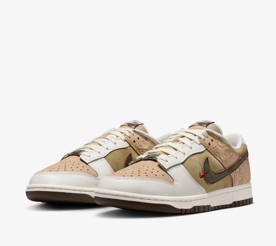 Nike Dunk Low SE 'LNY'