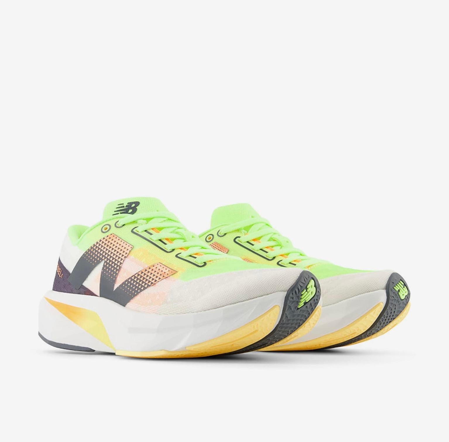 New Balance FuelCell Rebel v4