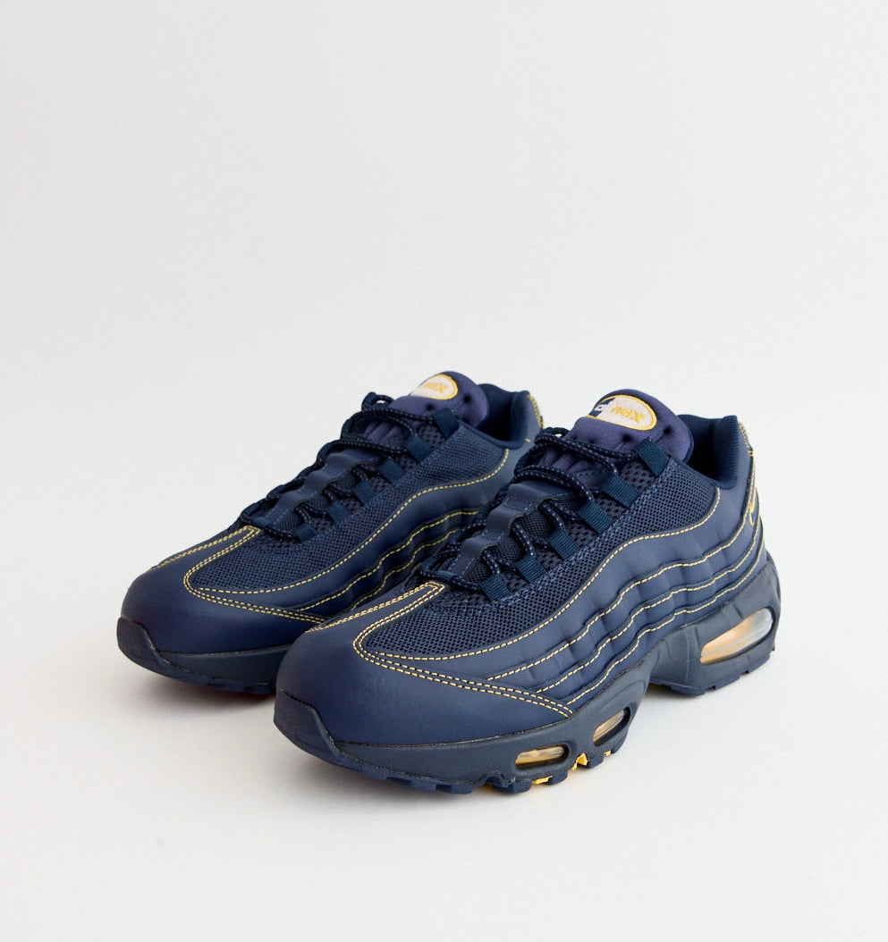 Nike Air Max 95 OG "Michigan"