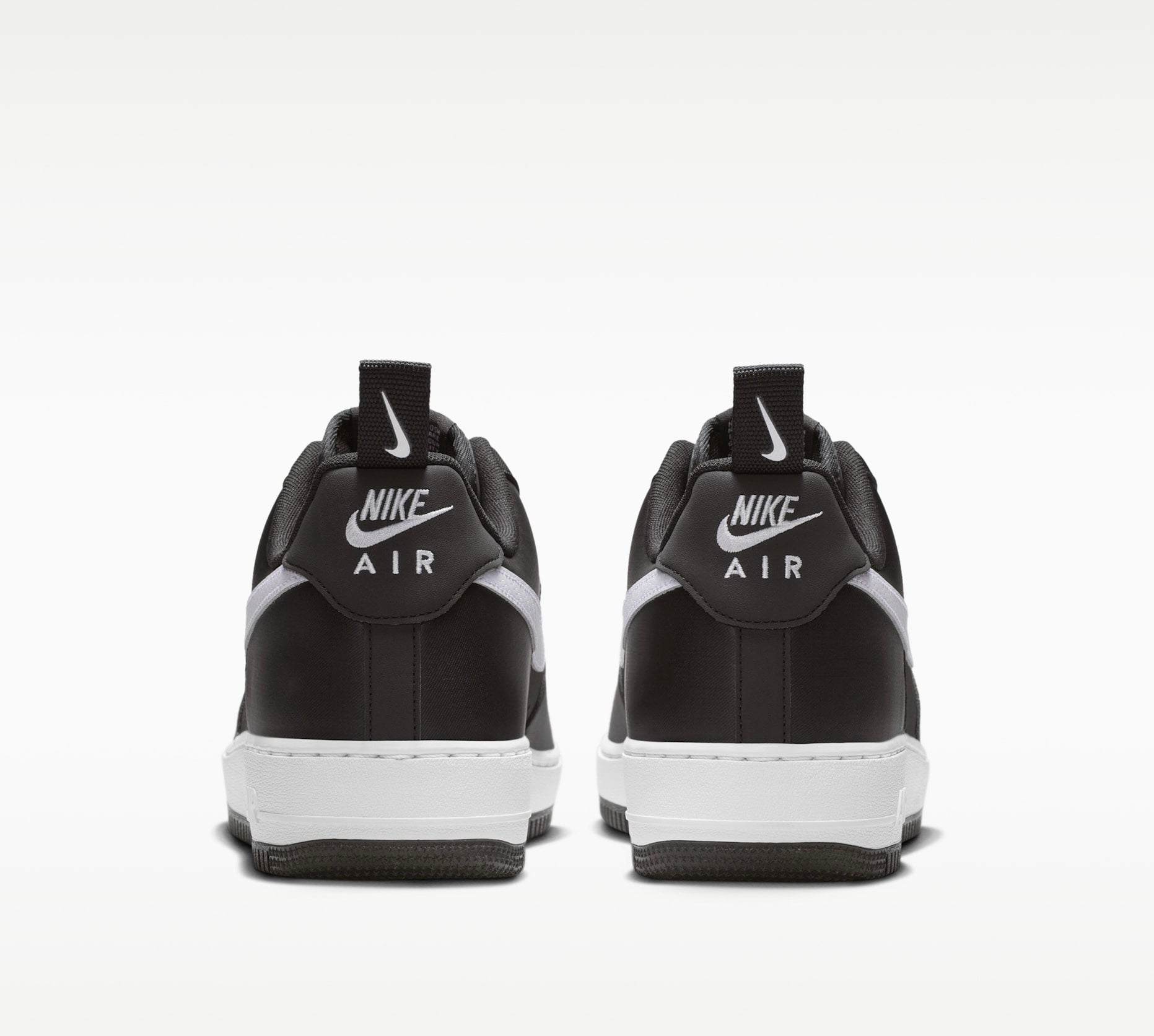Nike Air Force 1 ’07 Tech ESS / LV8