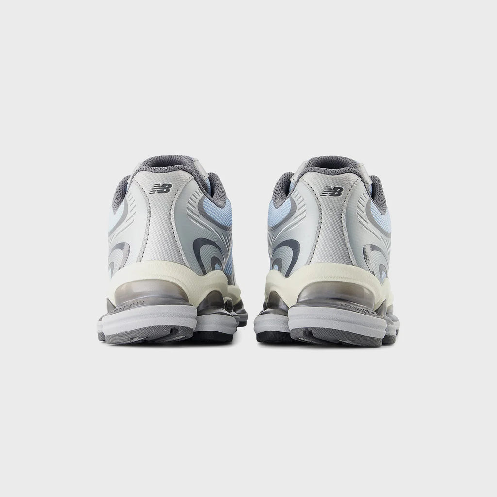 New Balance Abzorb 2000