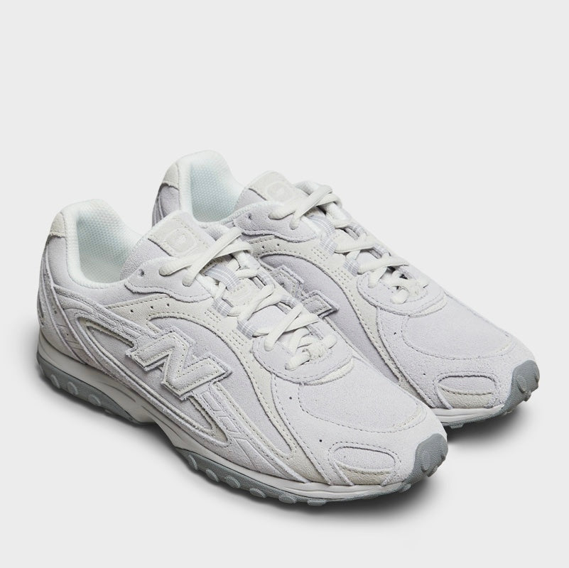 New Balance 204L