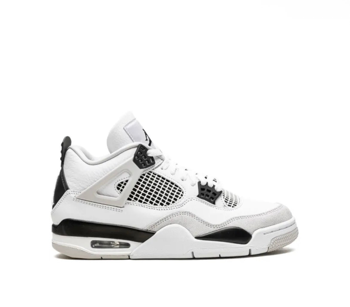 Air Jordan 4 Retro "Military Black"