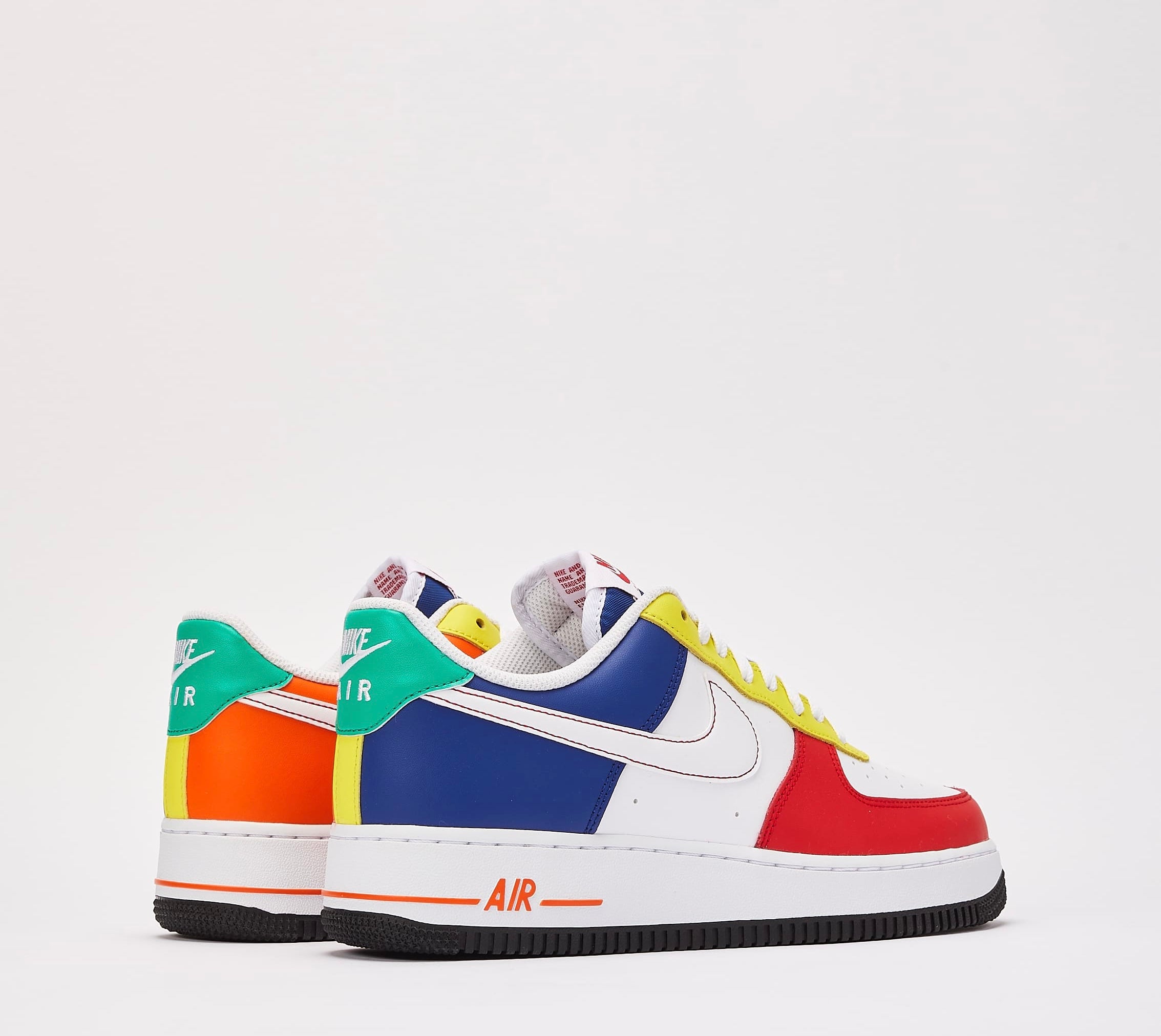 Nike Air Force 1 ’07 LV8