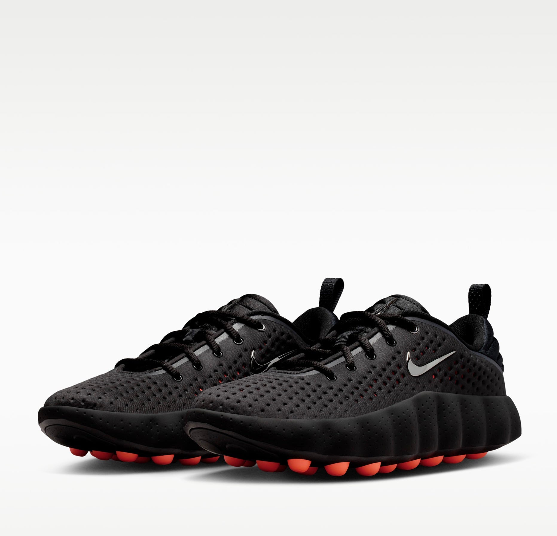 Nike Mind 002