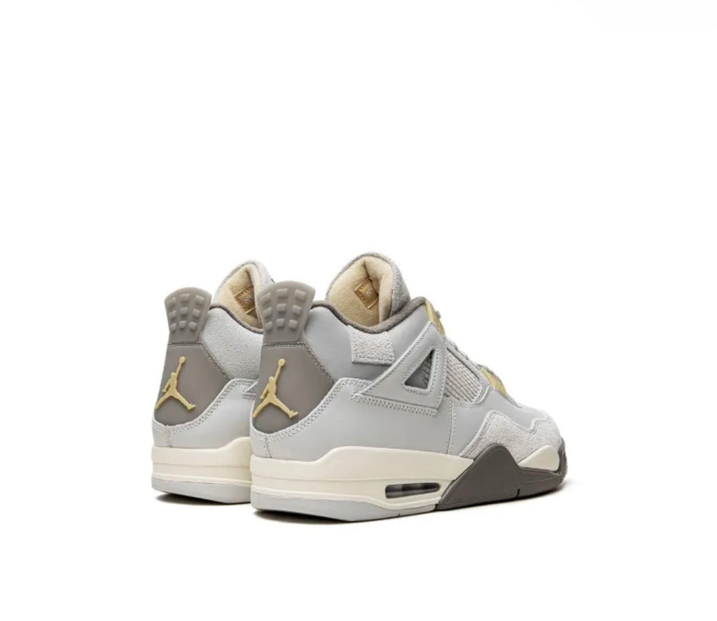 Nike Air Jordan 4 SE Craft Photon Dust
