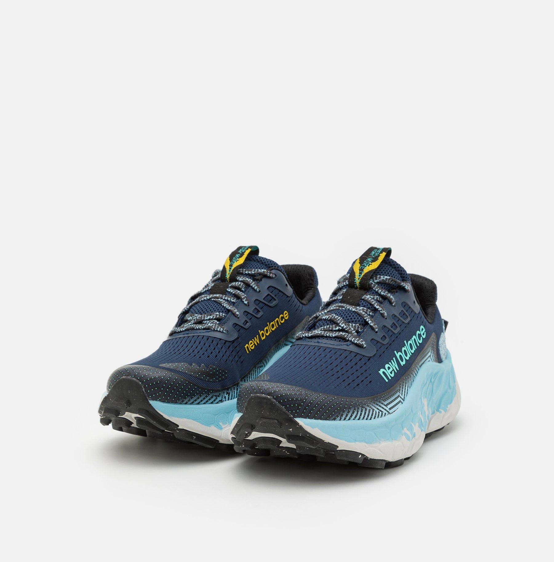 New Balance Fresh Foam x Trail More V3