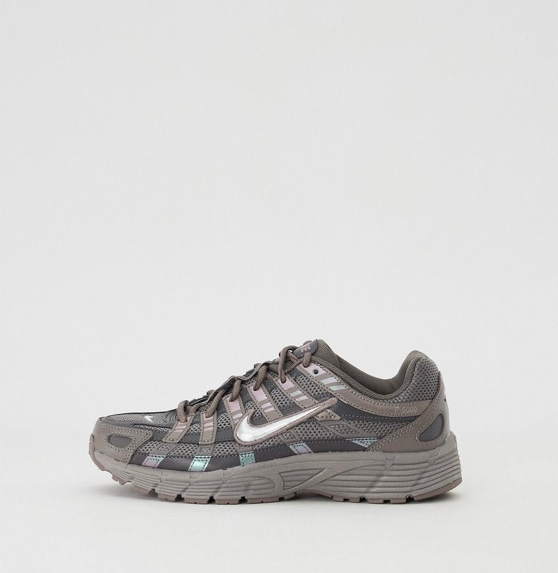 Nike P-6000