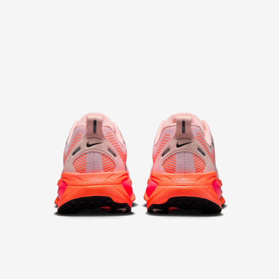 Nike Vomero 18