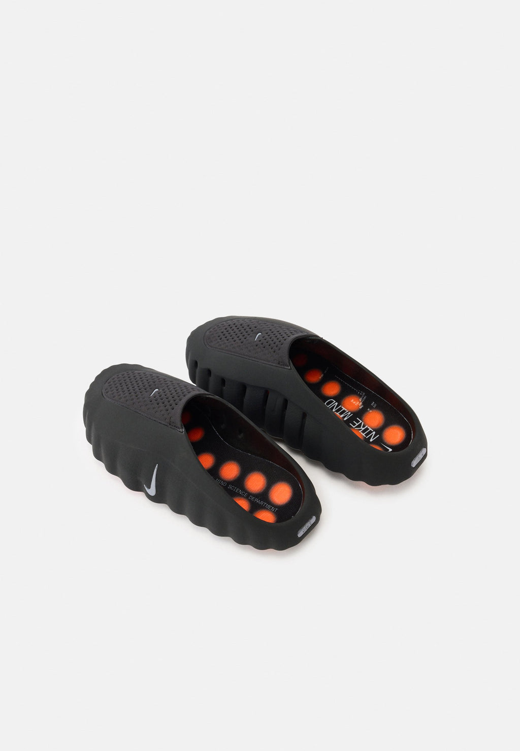 Nike Mind 001