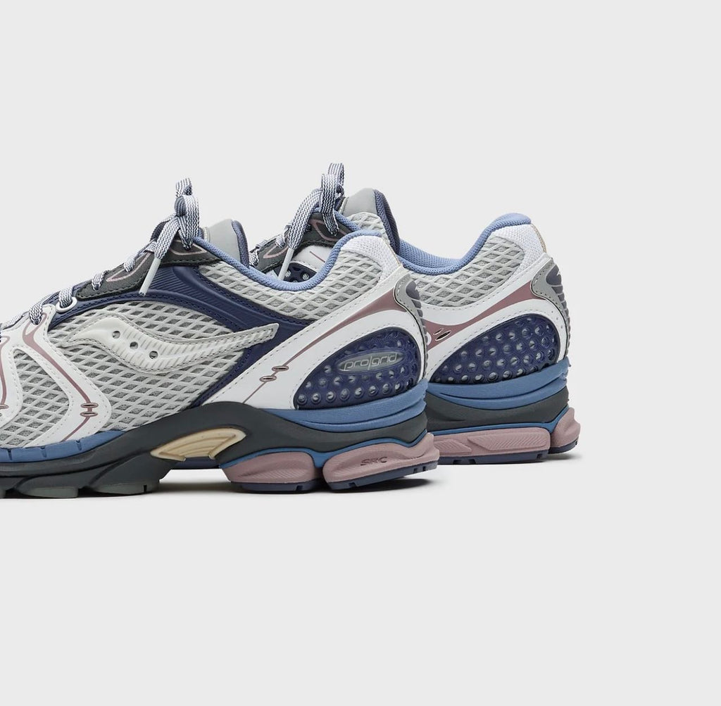 Saucony ProGride Triumph 4