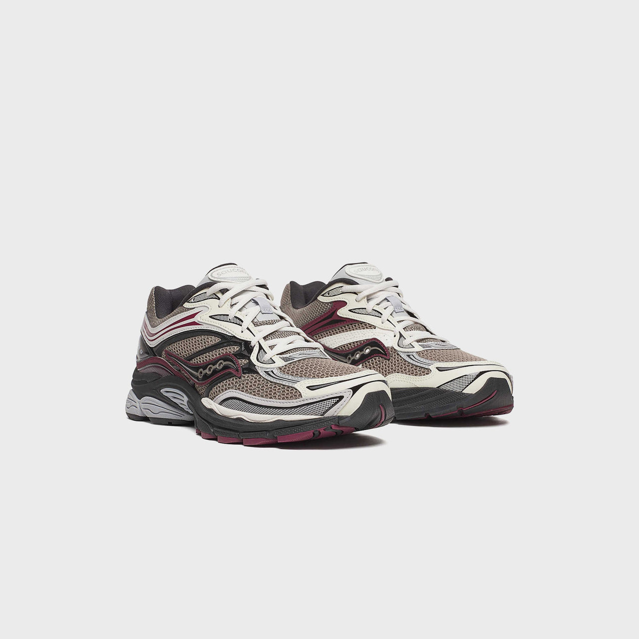Saucony ProGride Omni 9