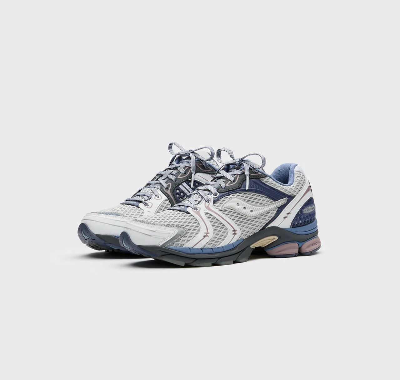 Saucony ProGride Triumph 4