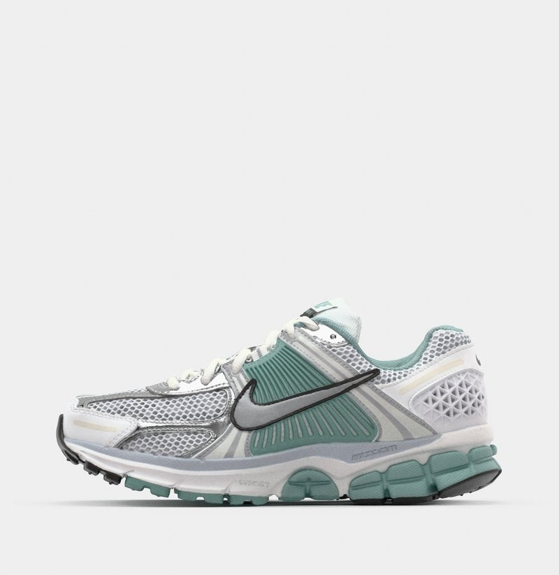 Nike Vomero 5
