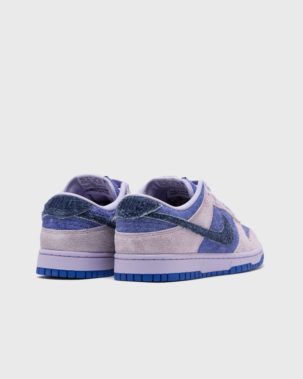 Nike Dunk Low SE “Hydrangeas”