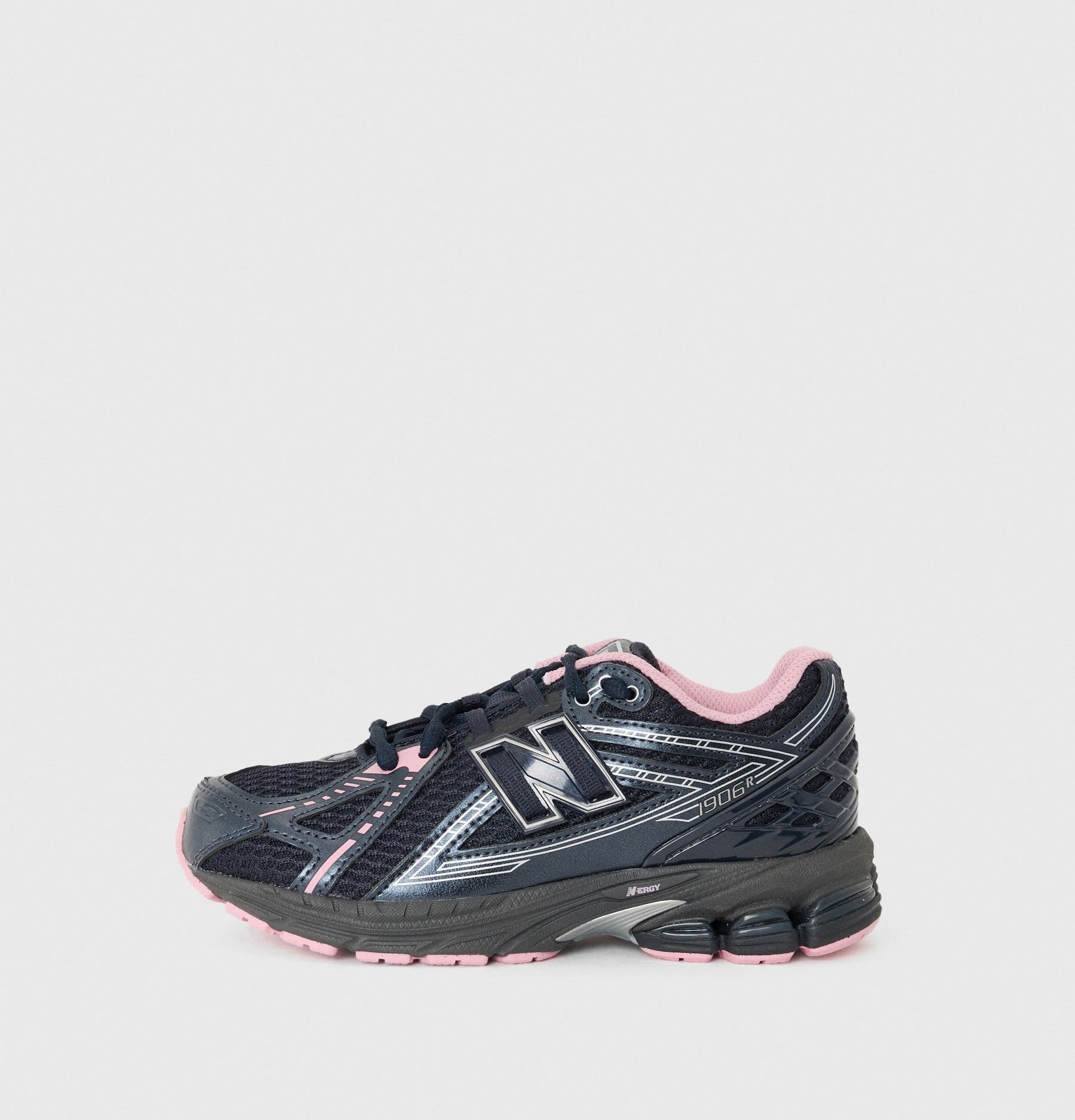 New Balance 1906R