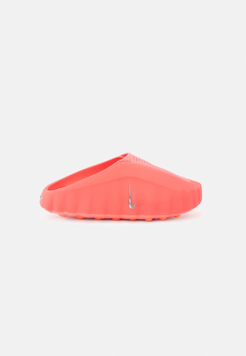Nike Mind 001