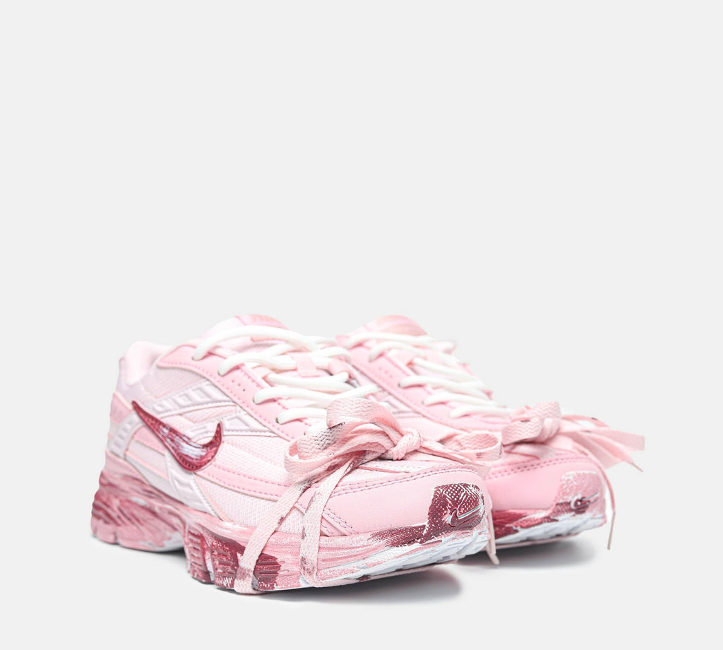 Nike Initiator