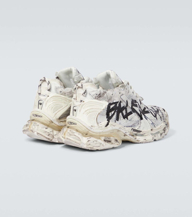 Balenciaga Runner Graffiti